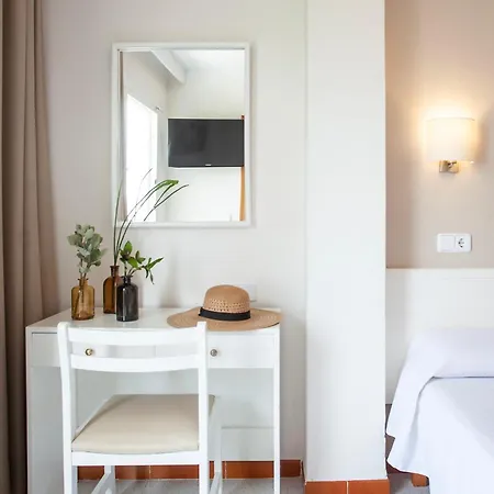 Residencia Sutimar Guest house 3*
