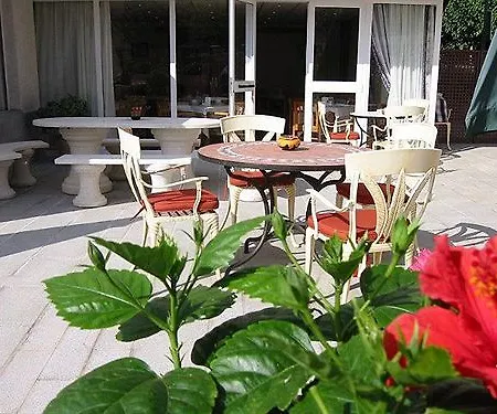 Residencia Sutimar Guest house 3*