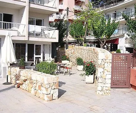 Guest house Residencia Sutimar 3*